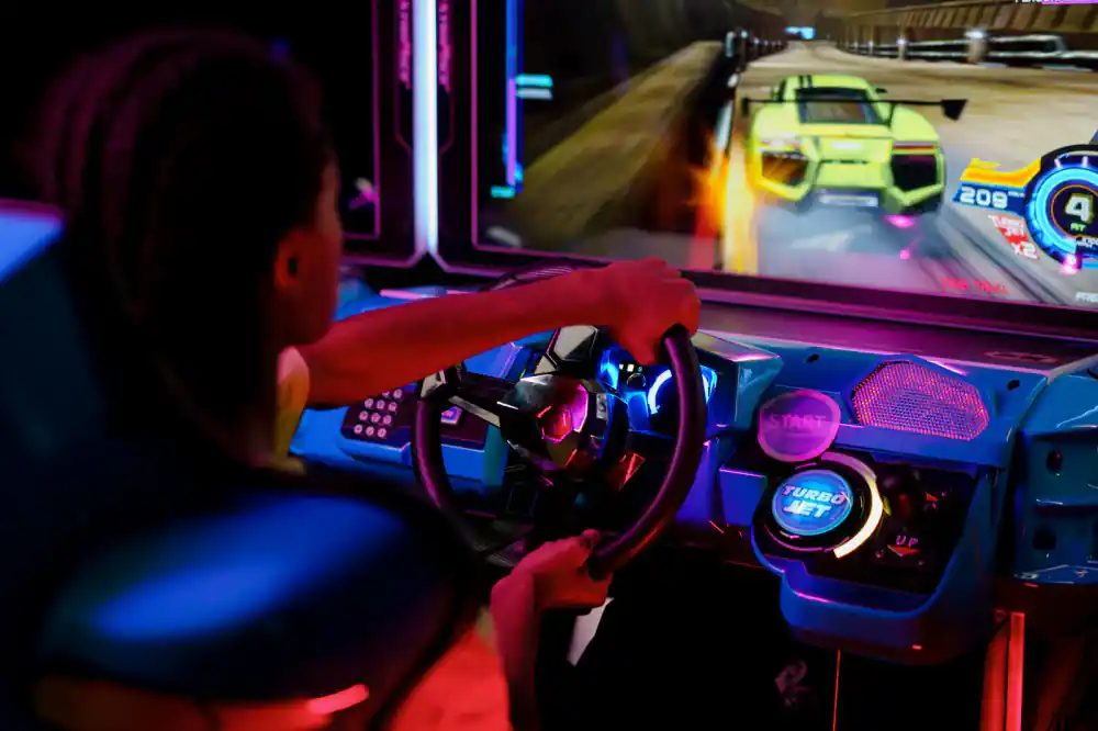 Out Run arcade driving game